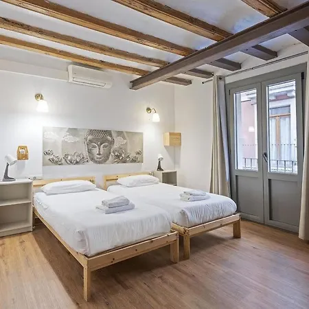Ramblas, Comfort In Bcn For 8 Persons Barcelona