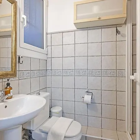 Ramblas, Comfort In Bcn For 8 Persons