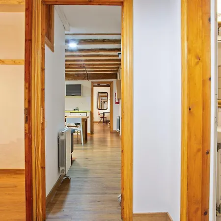 Apartment Ramblas, Comfort In Bcn For 8 Persons *