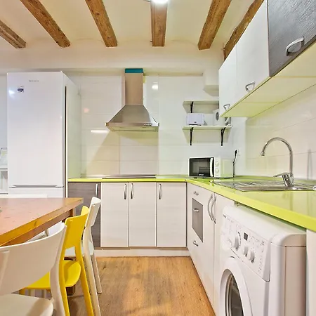 Apartman Ramblas, Comfort In Bcn For 8 Persons Barcelona