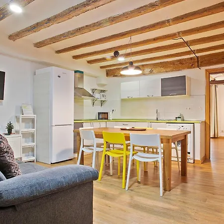 Apartment Ramblas, Comfort In Bcn For 8 Persons *